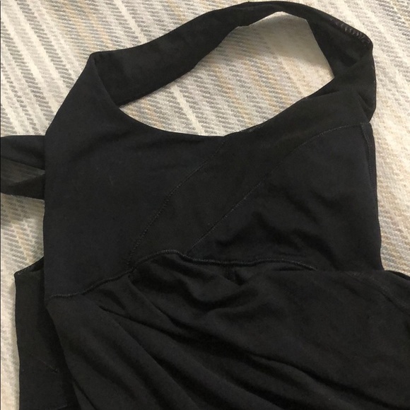 EUC Lululemon Tank Size 6 - Picture 3 of 3